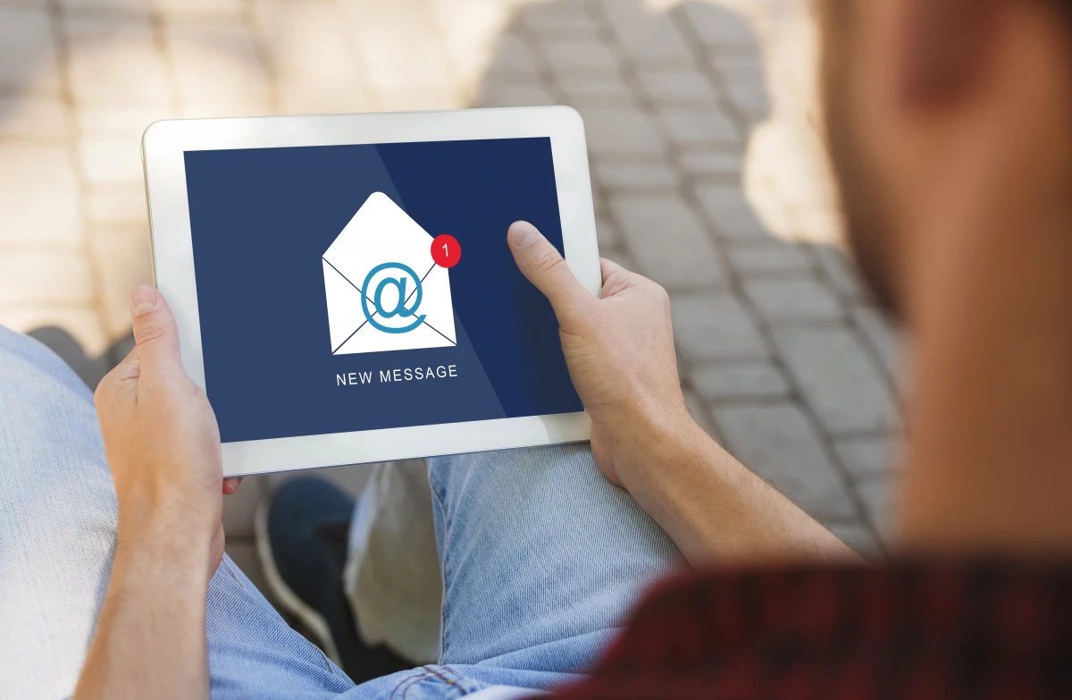 Maîtrisez l'art de l'emailing : Stratégies infaillibles pour des campagnes qui convertissent